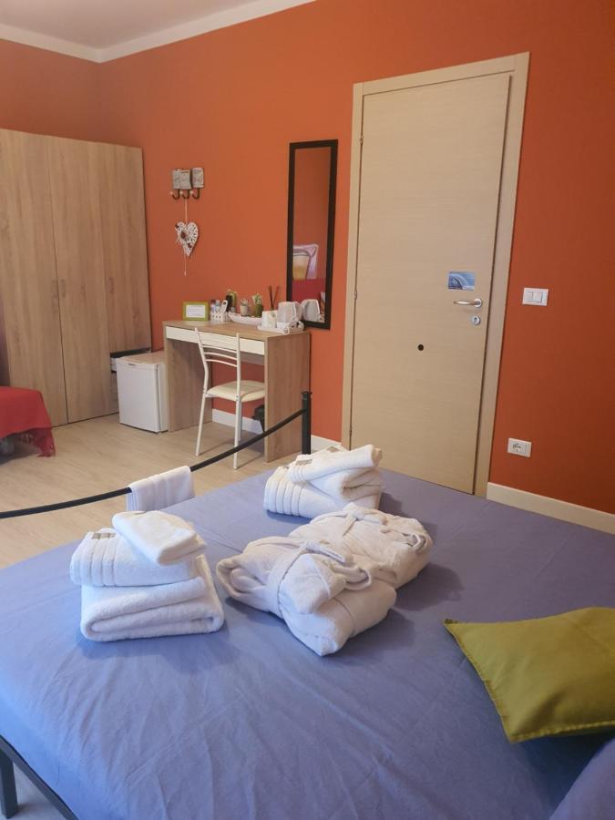 La Casa Di Arturo Hotell Verona Exteriör bild